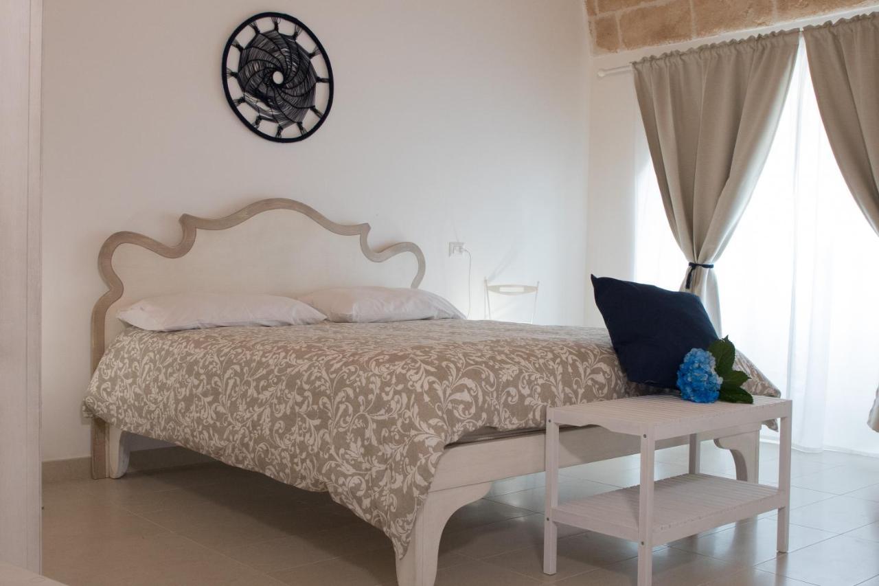 Ych-Le Grotte Di Sileno Bed & Breakfast Castellaneta Bagian luar foto